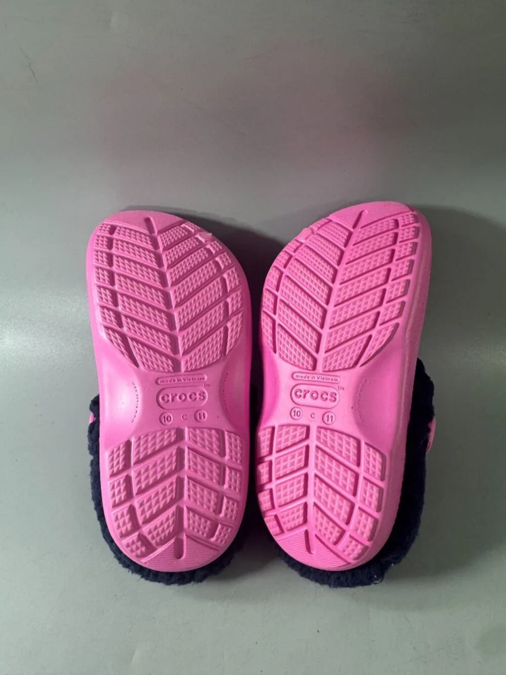 Crocs Kids' Blitzen II Lined Clog, Size 10-11